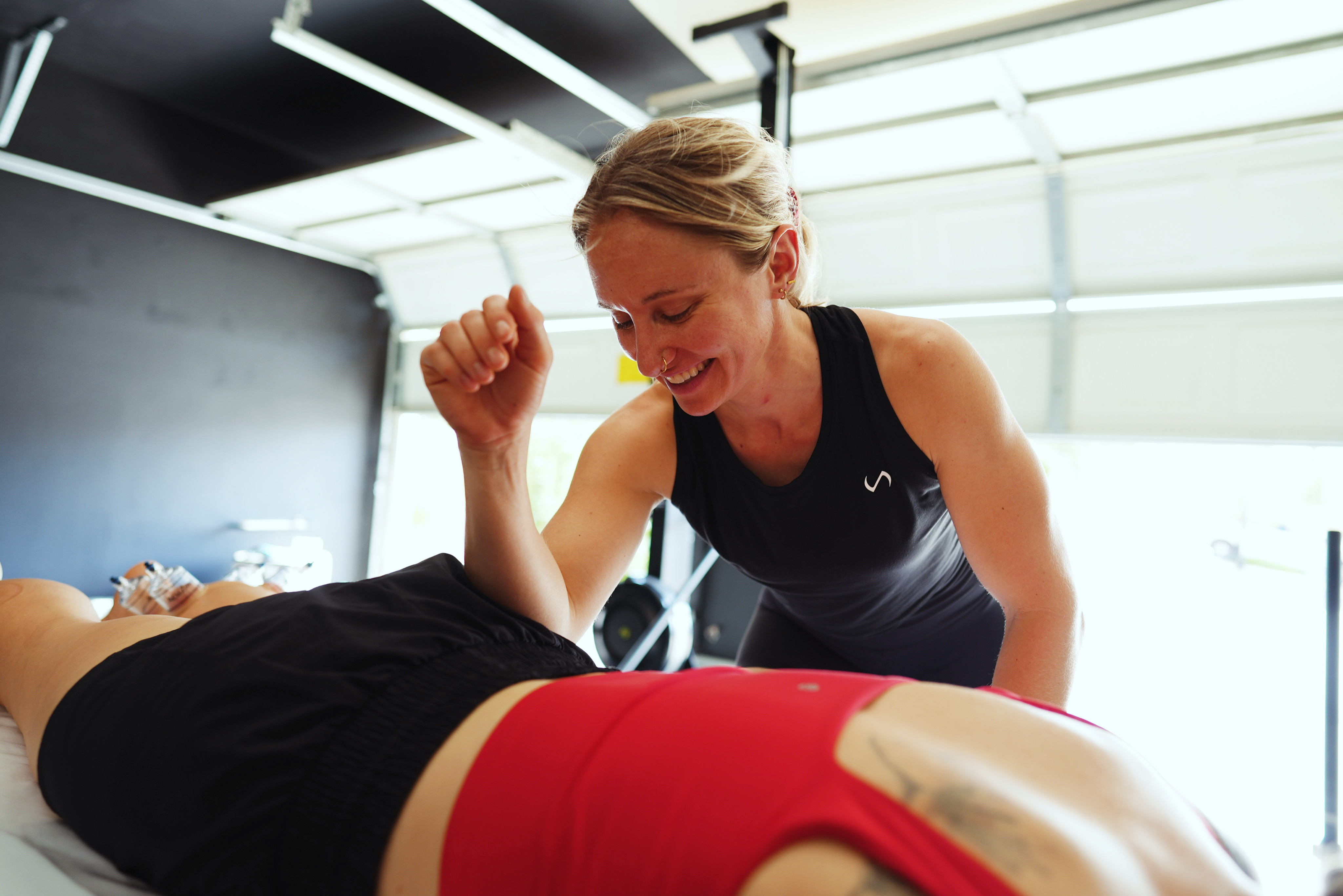 Madison Belmondo working with a client